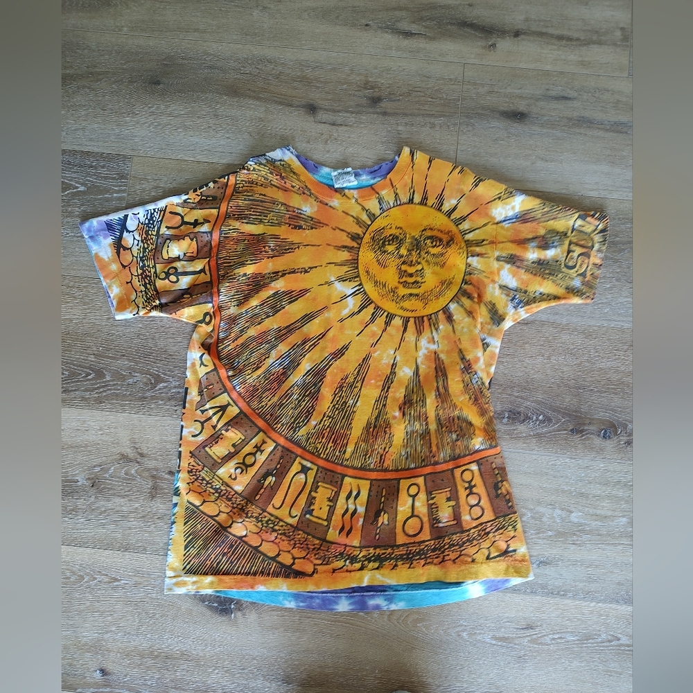 Vintage Liquid Blue 1992 Chris Pinkerton Sun And Moon AOP T-shirt XL FLAWS